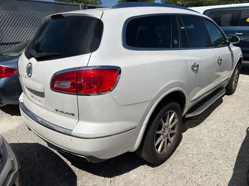 Used 2016 Buick Enclave Leather FWD image 6