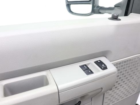 Used 2023 Ford E-350 and Econoline 350 Super Duty w/ Power Windows & Locks Group RWD image 17