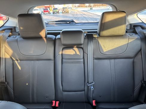 Used 2012 Ford Focus SEL image 7