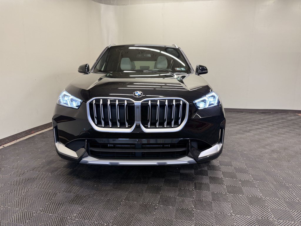 Used 2026 BMW X1 xDrive28i w/ Technology Package AWD/4WD image 4