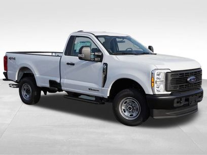 New 2026 Ford F250 XL w/ F-250 >10K GVWR Package