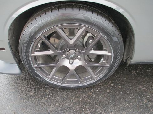 Used 2019 Dodge Challenger R/T Scat Pack image 12