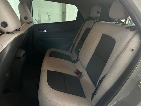 Used 2019 Chevrolet Bolt LT image 17