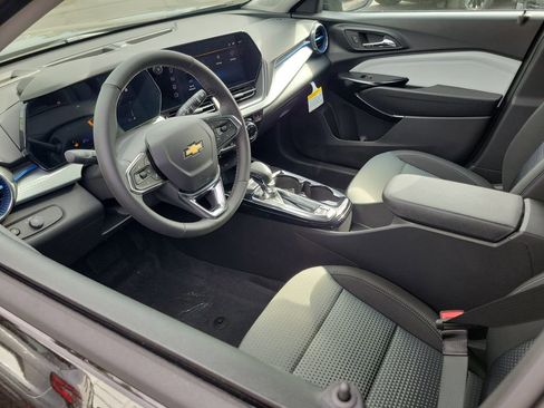 New 2026 Chevrolet Trax LT w/ Driver Confidence Package image 3