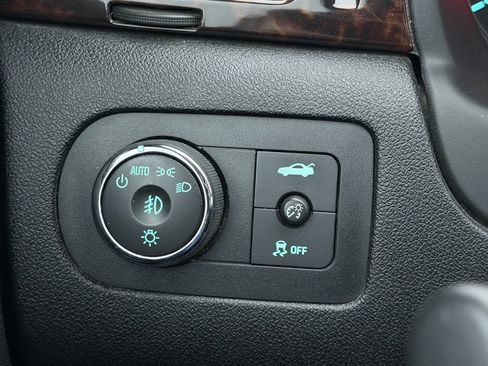 Used 2012 Chevrolet Impala LTZ image 39