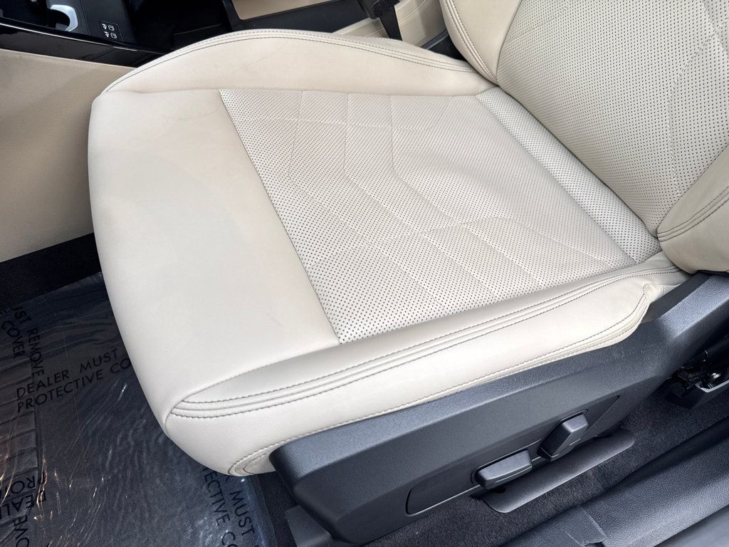 Used 2023 BMW X1 xDrive28i w/ Premium Package AWD/4WD image 29