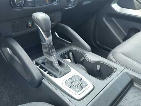 New 2026 Nissan Frontier SV w/ Tow Package image 11