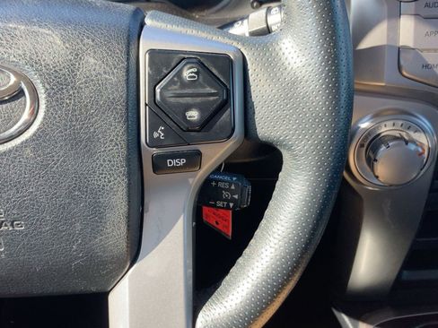 Used 2017 Toyota 4Runner SR5 image 25