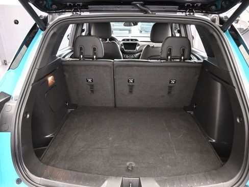 Used 2021 Chevrolet TrailBlazer RS w/ Sun and Liftgate Package FWD image 44