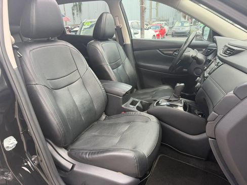 Used 2017 Nissan Rogue SL w/ SL Premium Package AWD/4WD image 11