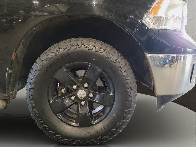 Used 2015 RAM 1500 Classic SLT AWD/4WD image 31