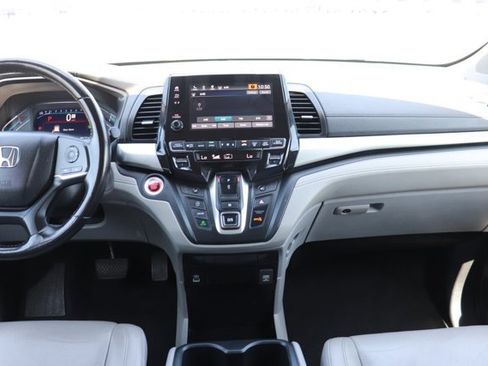 Used 2023 Honda Odyssey EX-L image 15