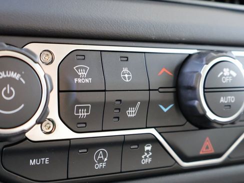 New 2026 Jeep Wrangler Unlimited Rubicon image 36