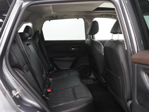 Used 2023 Nissan Rogue Platinum w/ Platinum Premium Package AWD/4WD image 12