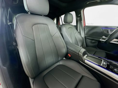Used 2026 Mercedes-Benz GLA 250 4MATIC image 38