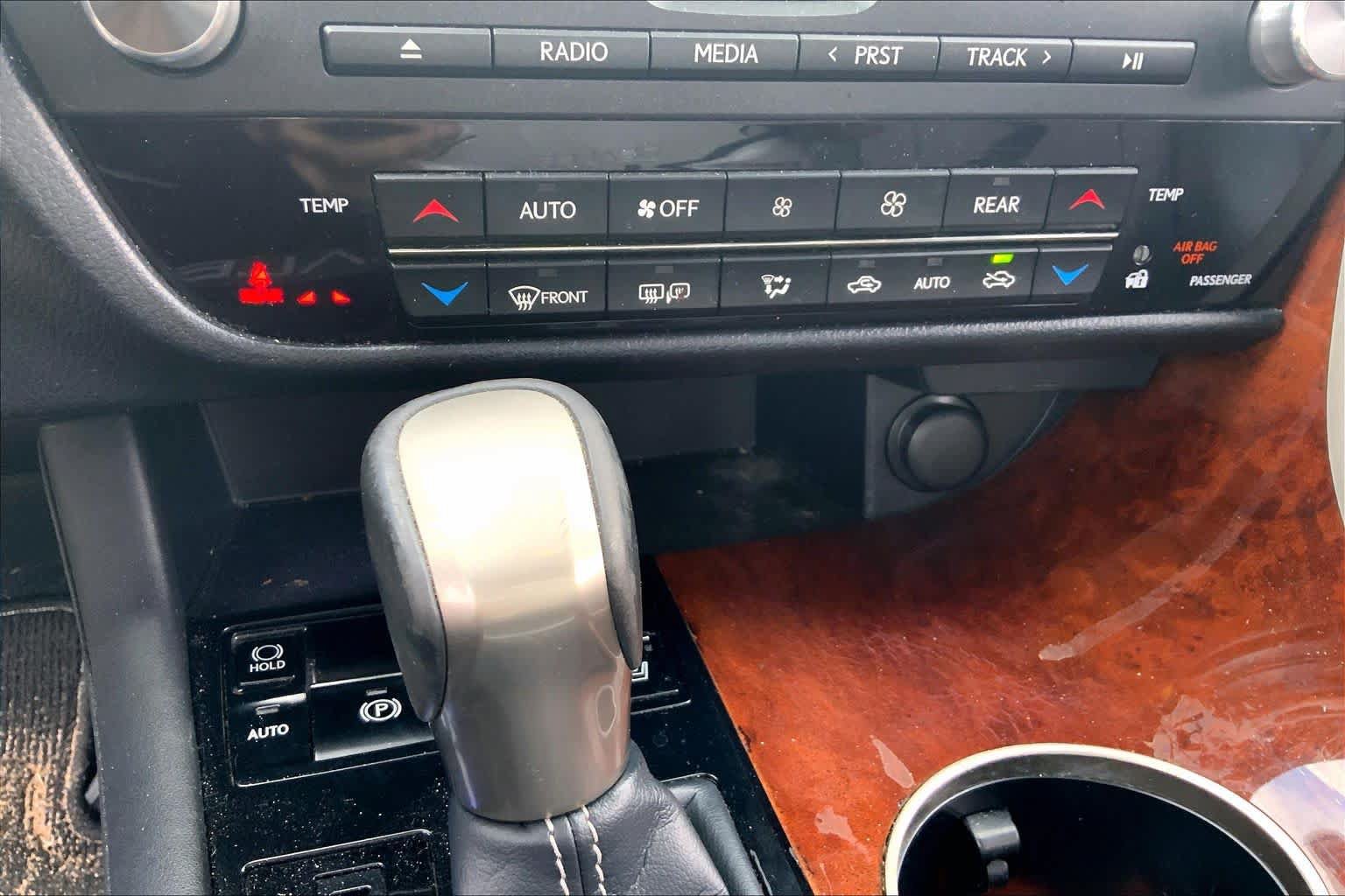 Used 2018 Lexus RX 350L AWD image 36