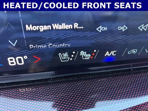 Used 2025 Chevrolet Traverse RS w/ LPO, Floor Liner Package image 7