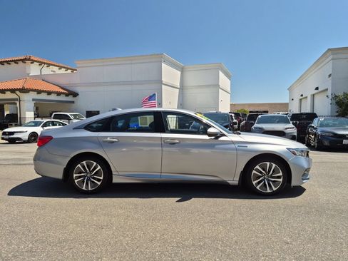 Used 2018 Honda Accord Hybrid image 6