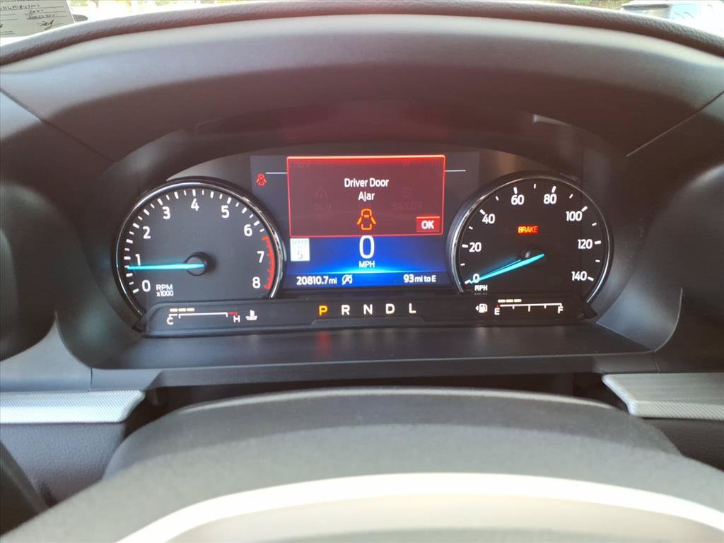 Used 2023 Ford Explorer XLT w/ Equipment Group 202A AWD/4WD image 15