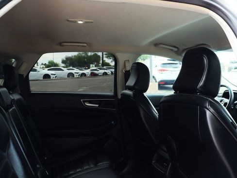 Used 2022 Ford Edge SEL image 28