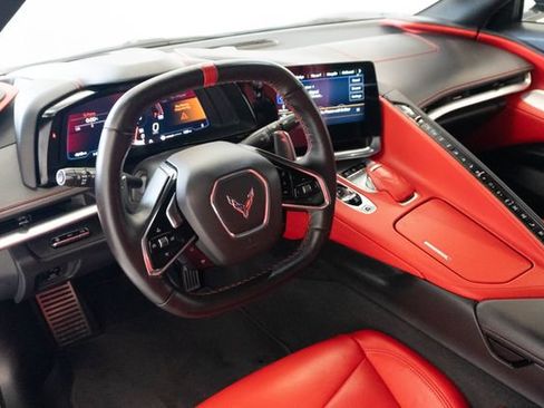 Used 2021 Chevrolet Corvette Stingray Preferred Cpe w/ Z51 Performance Package RWD image 8