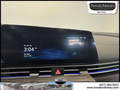 Used 2025 Hyundai Elantra Limited FWD image 17