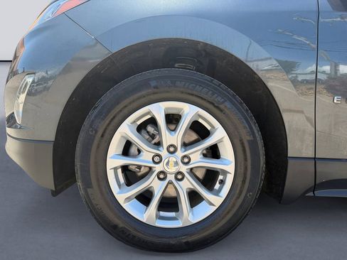 Used 2021 Chevrolet Equinox LT FWD image 9
