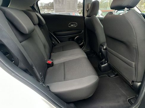 Used 2019 Honda HR-V EX image 15