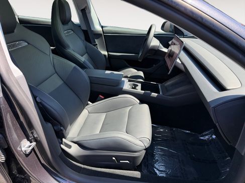 Used 2025 Tesla Model 3 Performance AWD/4WD image 19