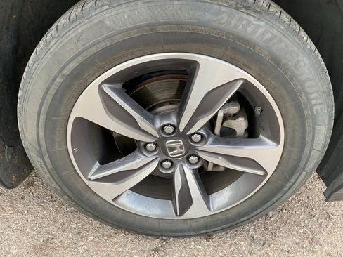 Used 2019 Honda Odyssey Touring image 4