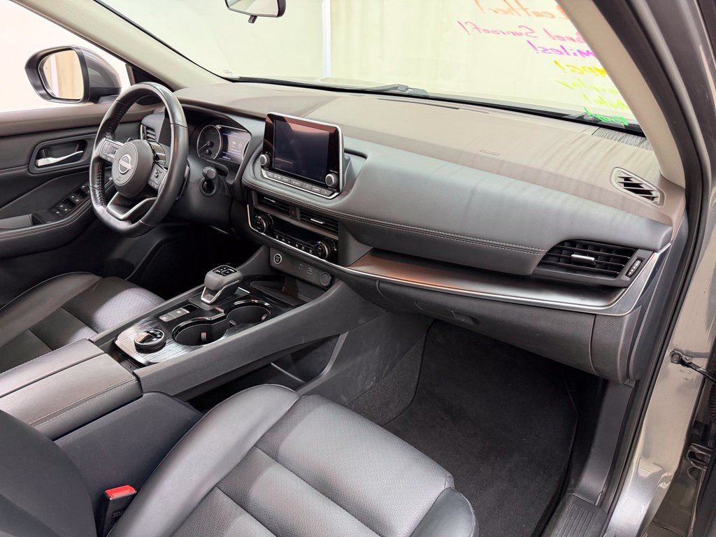 Used 2023 Nissan Rogue SV w/ SV Premium B Package AWD/4WD image 11