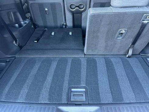 Certified 2025 Honda Pilot Sport image 16