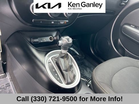 Used 2015 Kia Soul + image 34
