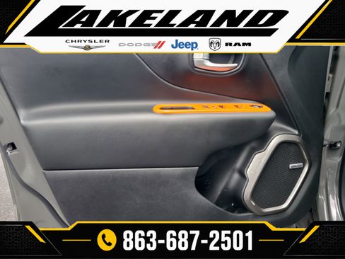 Used 2021 Jeep Renegade Limited w/ Sun & Sound Group AWD/4WD image 14