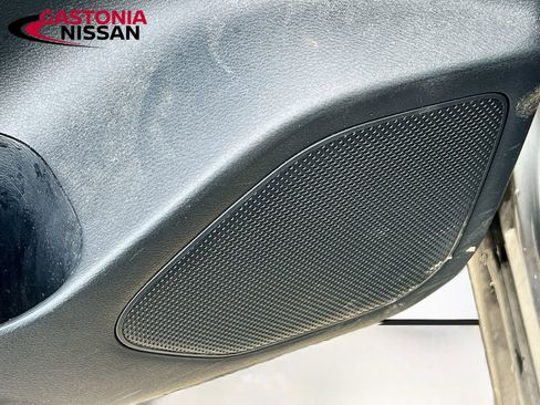 Used 2021 Nissan Rogue SV image 22