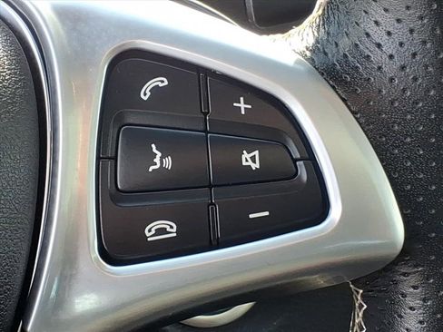 Used 2018 Mercedes-Benz CLA 250 4MATIC image 10