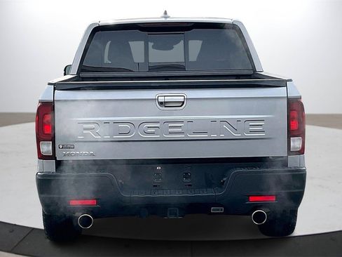 Used 2024 Honda Ridgeline RTL image 8