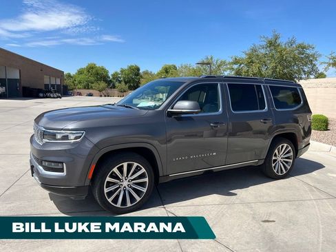 Used 2022 Jeep Grand Wagoneer Series I AWD/4WD image 1