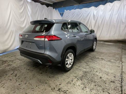 Used 2024 Toyota Corolla Cross L AWD/4WD image 6