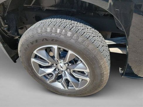 Used 2025 Chevrolet Silverado 1500 RST w/ Texas Edition Plus AWD/4WD image 12