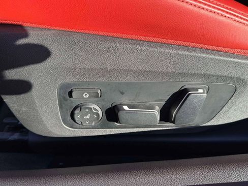 Used 2025 BMW M4 Competition w/ Executive Package image 17