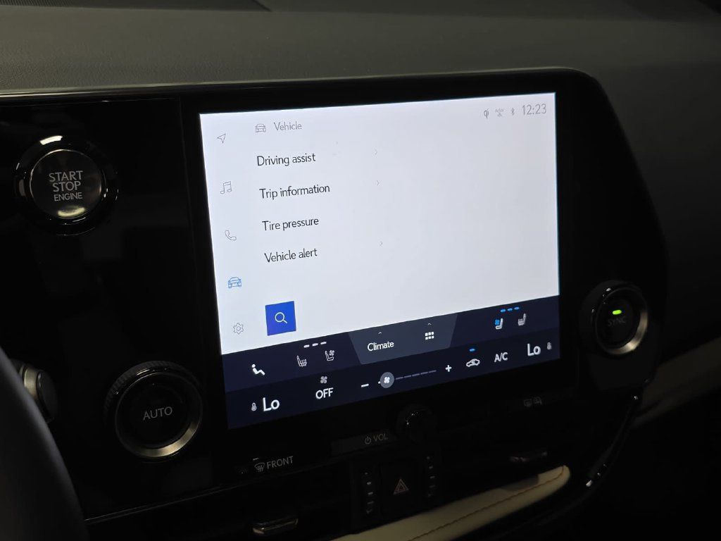 Used 2024 Lexus NX 250 FWD image 16