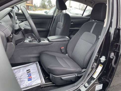 Used 2022 Nissan Sentra SV w/ All-Weather Package image 13