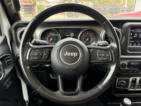 Used 2020 Jeep Wrangler Sport AWD/4WD image 18