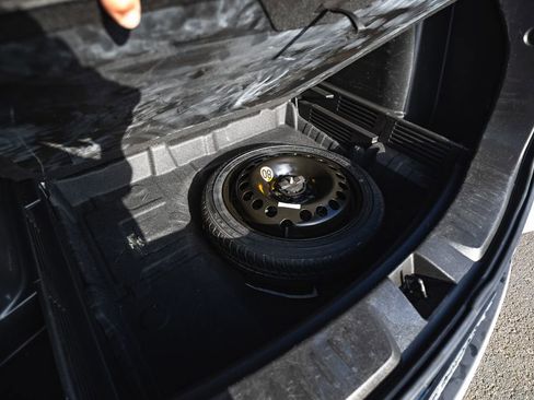 Used 2023 Chevrolet TrailBlazer LT w/ Convenience Package image 25