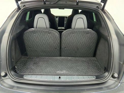 Used 2018 Tesla Model X P100D image 25