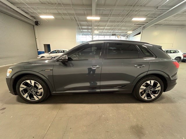 Used 2021 Audi e-tron Premium w/ Convenience Plus Package AWD/4WD image 6