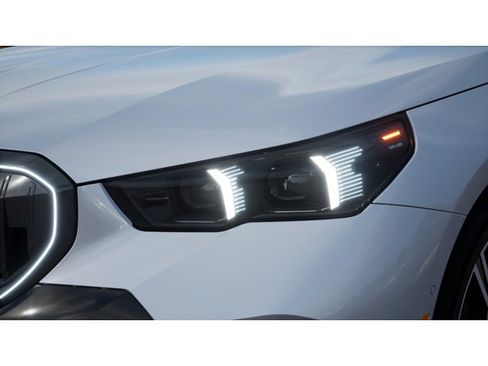 New 2026 BMW 530i image 6