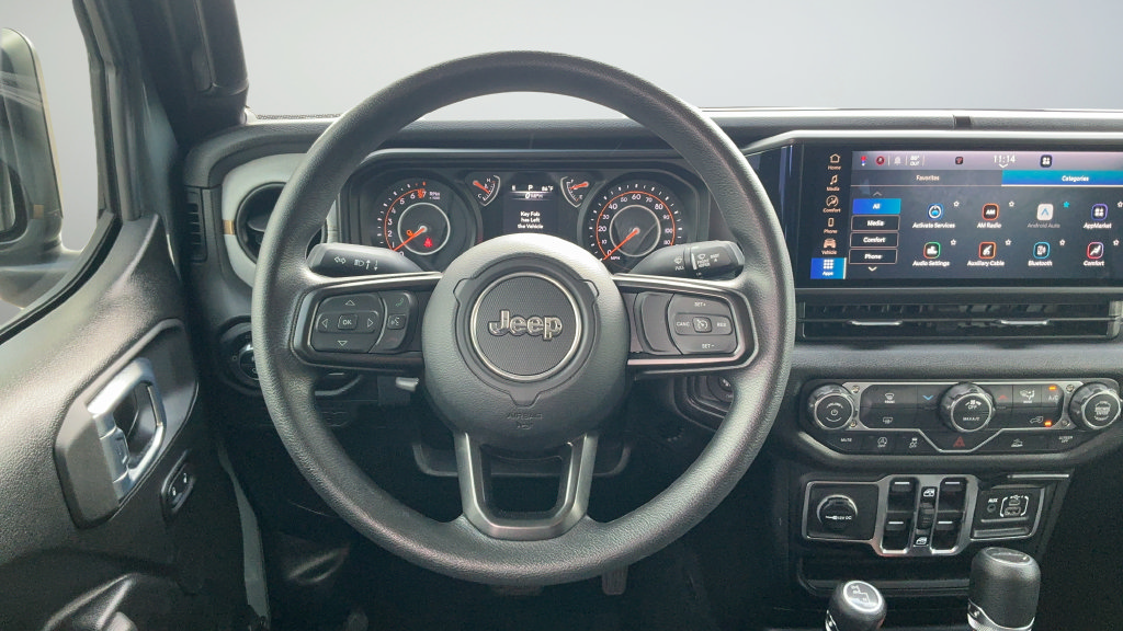 New 2026 Jeep Gladiator Sport AWD/4WD image 9