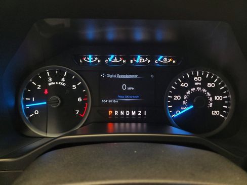 Used 2015 Ford F150 XLT w/ Equipment Group 301A Mid image 23